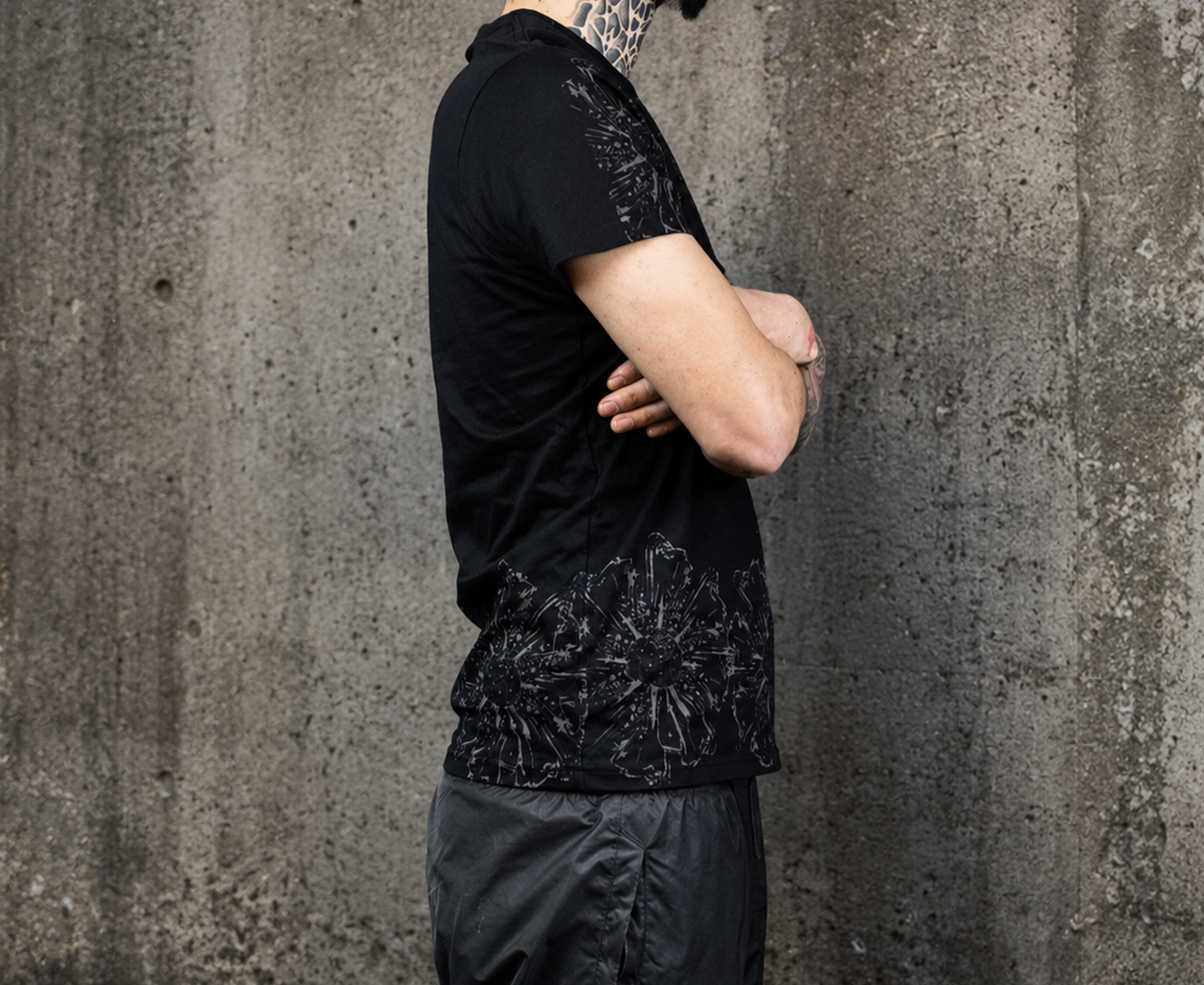 Polera Ankali 007 – Gris Grafito
