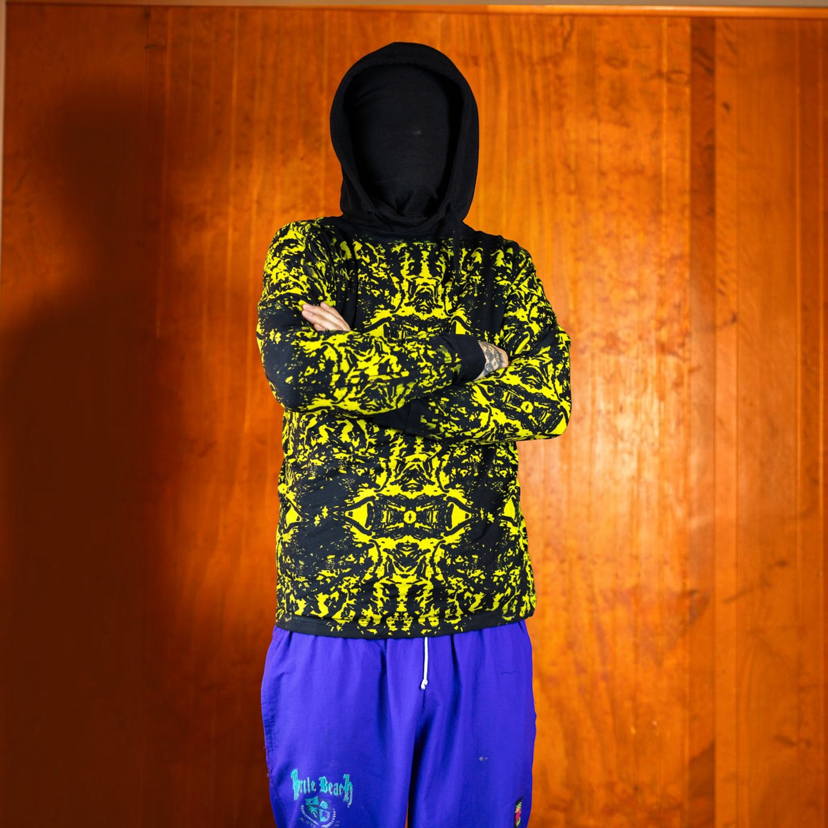 Polera Manga Larga ankali 014 – Amarillo / Negro