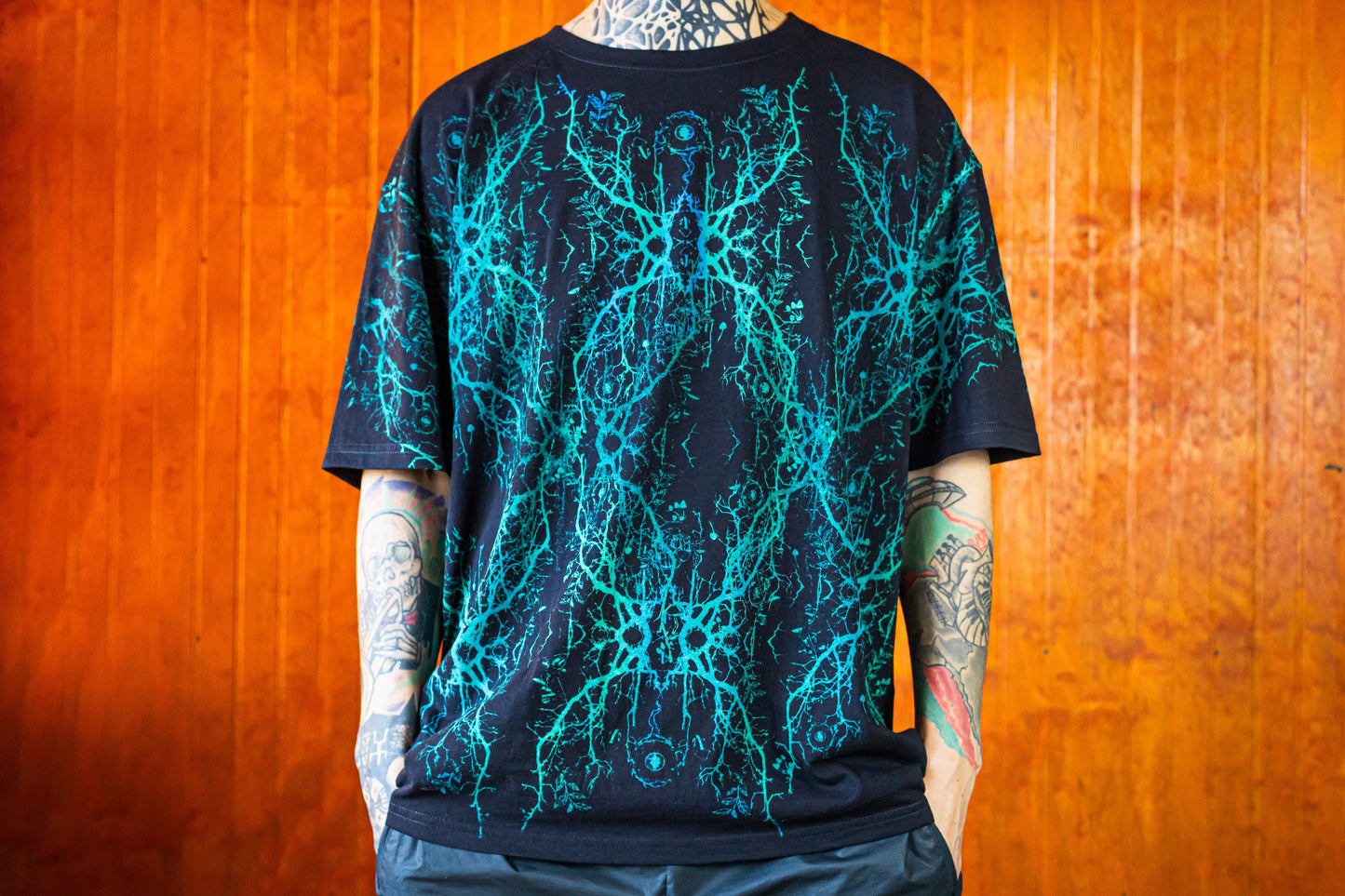 Polera Ankali 012 – Raíz Cian
